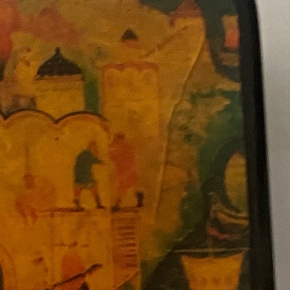 Vintage Russian Palekh Lacquer Box - Picture 5 of 6